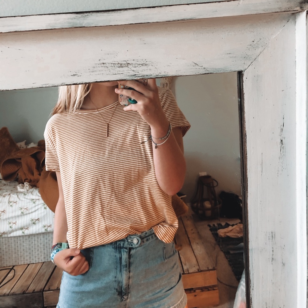 White and yellow striped Tshirt